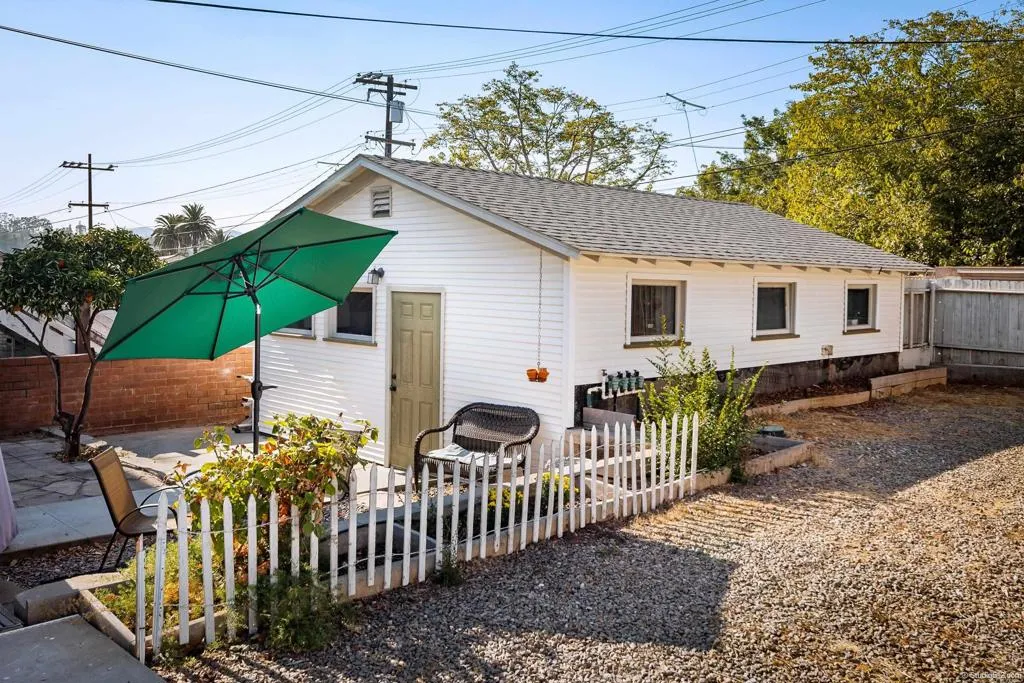 https://cdn.realtyfeed.com/cdn/127/306285491/51da45275dd91a8d9f1497a7d2e4224b.webp