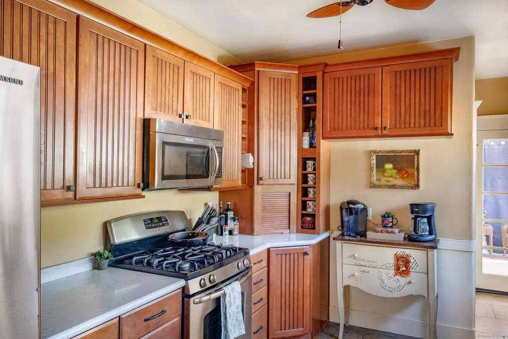 https://cdn.realtyfeed.com/cdn/127/306285491/f325dbf9192363332db1e2bfbb015f34.webp