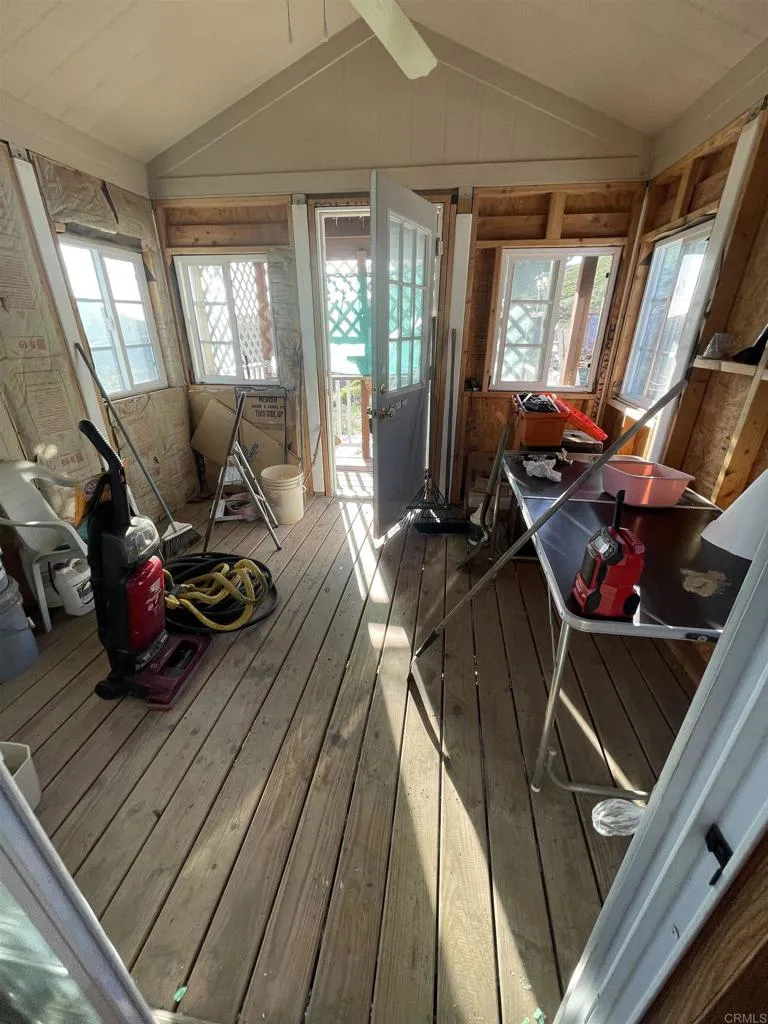 https://cdn.realtyfeed.com/cdn/127/306285503/04ee34a554eb72917dcbade7a9f55788.webp