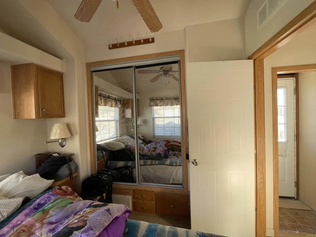https://cdn.realtyfeed.com/cdn/127/306285503/0b500a72dbe810ce11fb64c028447471.webp