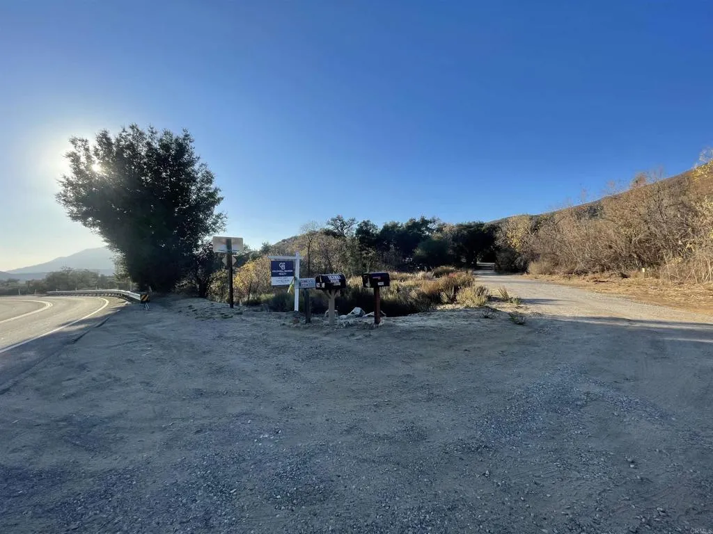 https://cdn.realtyfeed.com/cdn/127/306285503/db8f9282c02da1abd9d1ed901db799a5.webp