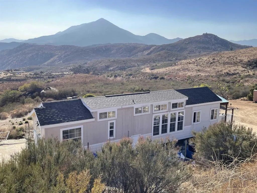 https://cdn.realtyfeed.com/cdn/127/306285503/ddfc18f17e70209be77b835efa01d823.webp