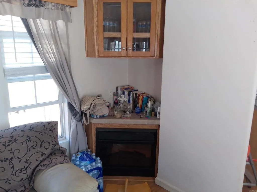 https://cdn.realtyfeed.com/cdn/127/306285503/f323ff05d3efd8b865569c2119b1ca31.webp