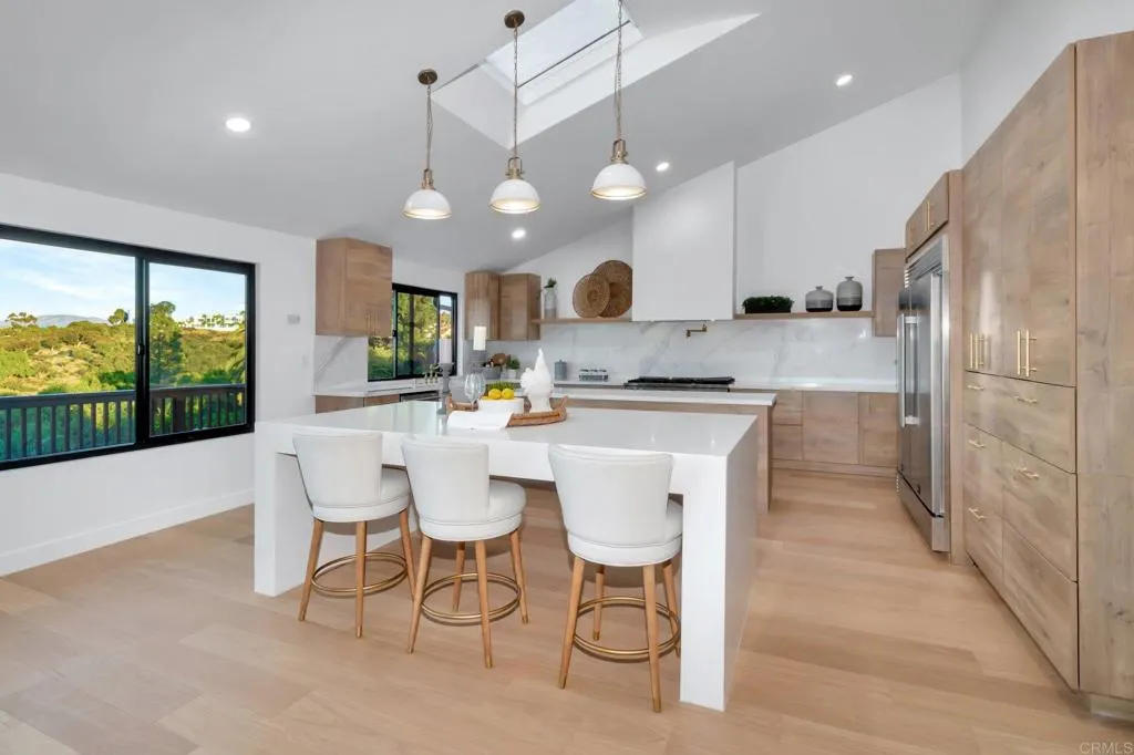 https://cdn.realtyfeed.com/cdn/127/306285905/3056a2315e3dac140418bf3d4f8e43c8.webp