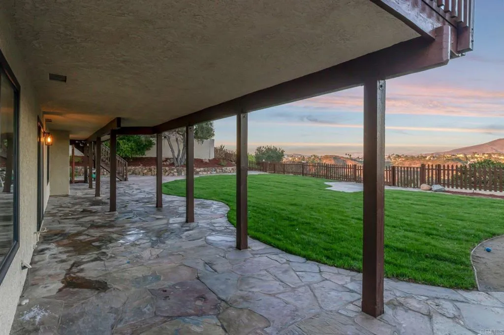 https://cdn.realtyfeed.com/cdn/127/306285905/ee5472a89ebcda193ad2711e25ac932c.webp
