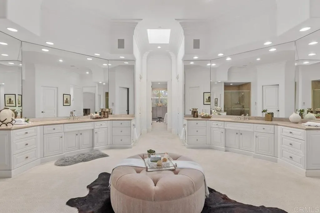 https://cdn.realtyfeed.com/cdn/127/306286432/3224c80af34312d886751dd64d53b775.webp