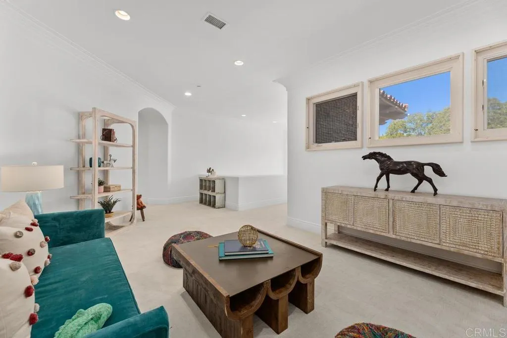 https://cdn.realtyfeed.com/cdn/127/306286432/51499ed493fc4022358c94b46f97954d.webp