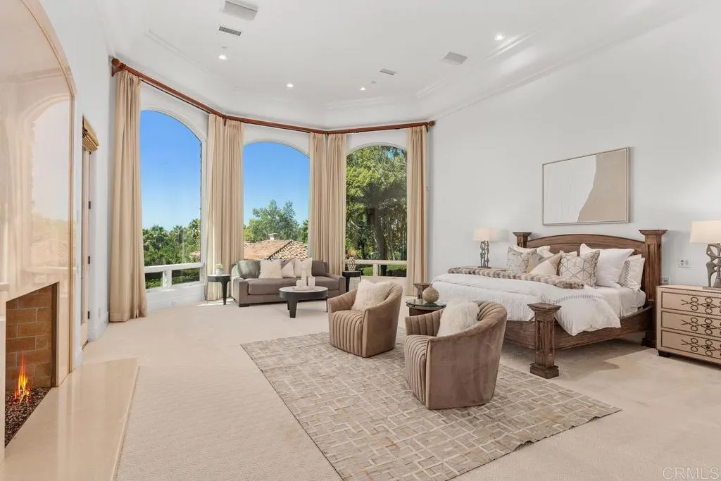 https://cdn.realtyfeed.com/cdn/127/306286432/ac5466ae7a1f9393e4ff104273b6b041.webp