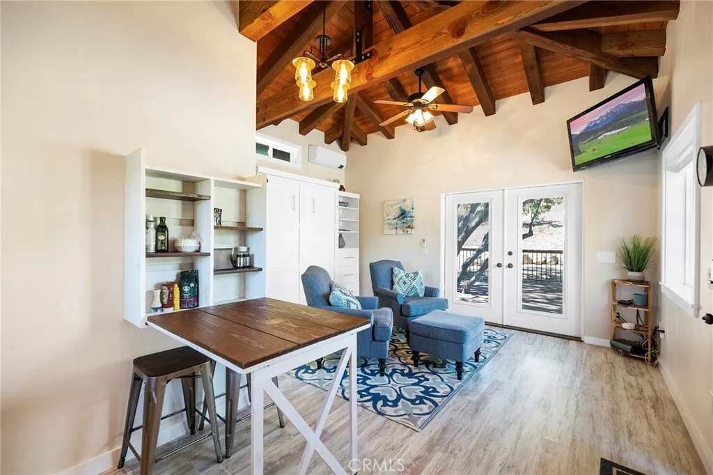 https://cdn.realtyfeed.com/cdn/127/306289942/0ec752bcc9c7e058a781a7322c413c15.webp