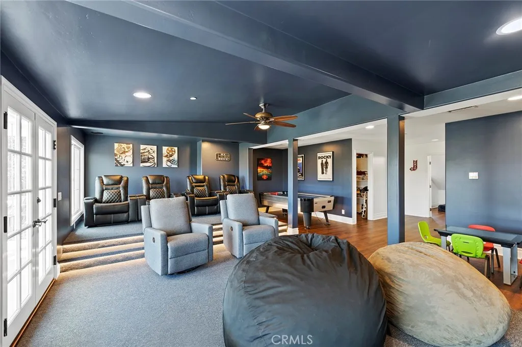 https://cdn.realtyfeed.com/cdn/127/306289942/81b3c67fb9e1de93f736dafc64b45e41.webp