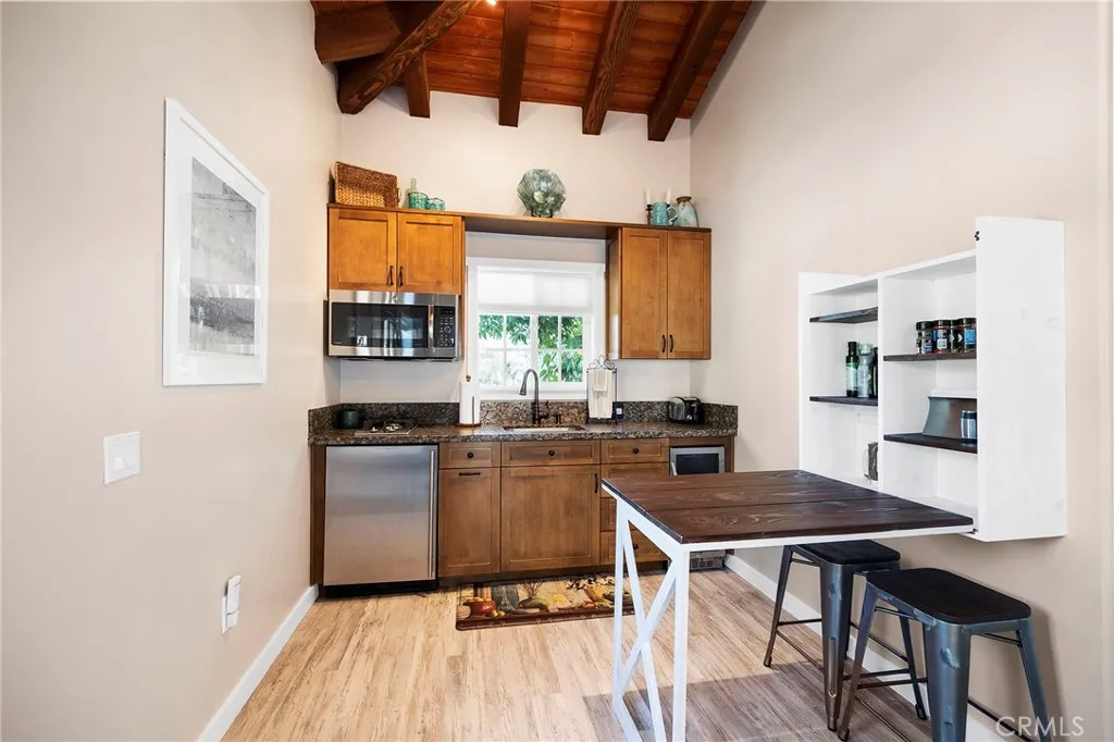 https://cdn.realtyfeed.com/cdn/127/306289942/ee1a23fd0351db5606d227e092ec5058.webp