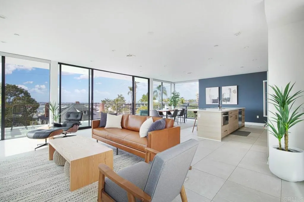 Photo #6: NDP2409276 Listing 
