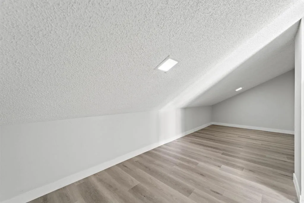 https://cdn.realtyfeed.com/cdn/127/306290289/eefaebff1d8ed81cd9d58fb20eda0039.webp