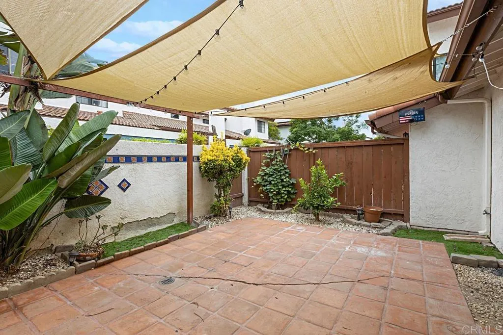 https://cdn.realtyfeed.com/cdn/127/306290366/1e6fafb6dbc0ce963dfea7598068ba60.webp