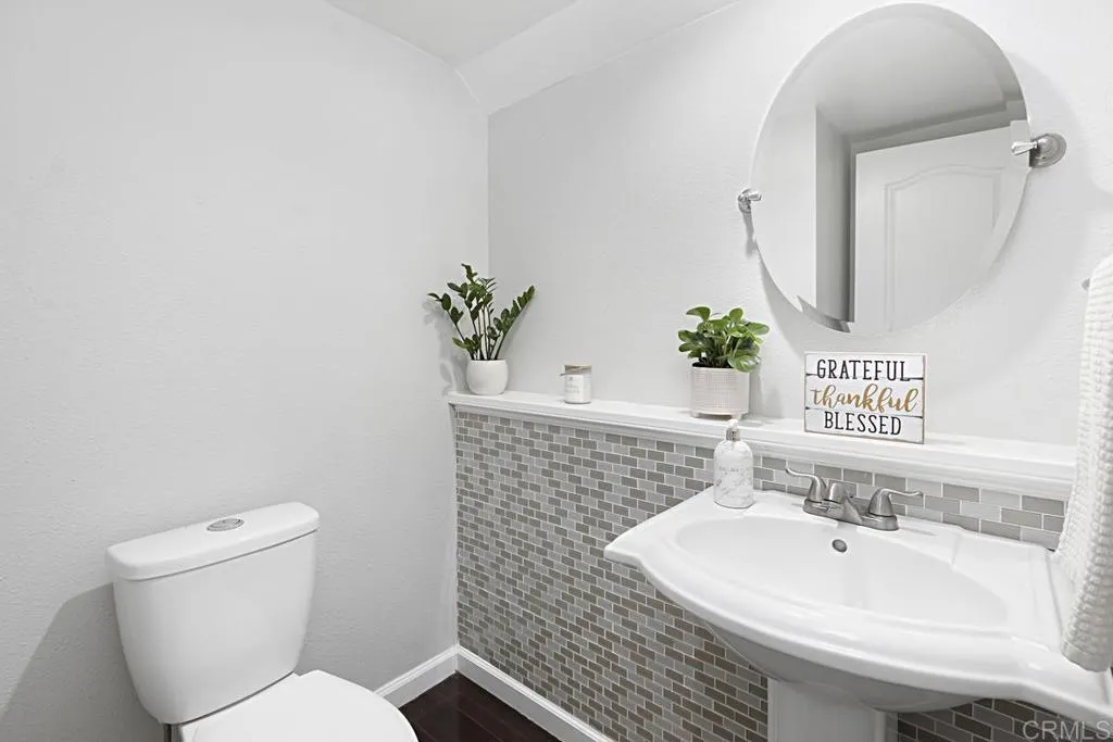 https://cdn.realtyfeed.com/cdn/127/306290366/b60a0b82945b6020e569394e40097e12.webp
