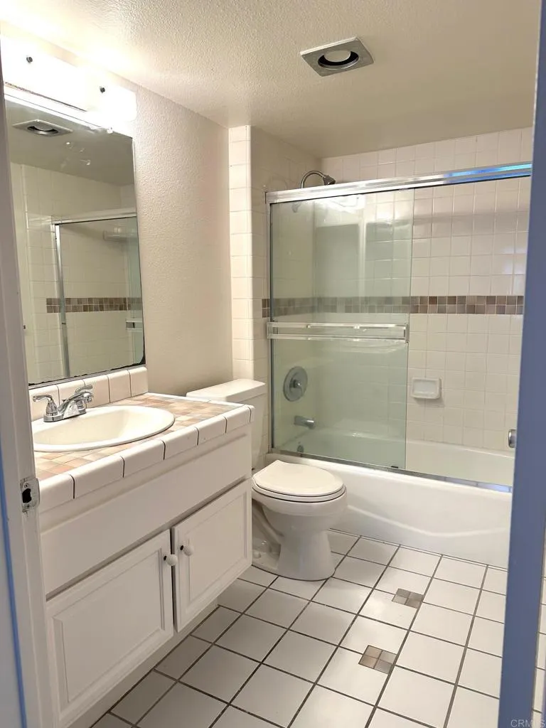 https://cdn.realtyfeed.com/cdn/127/306290437/40393659df02ed7443966b1a0e6db7d2.webp