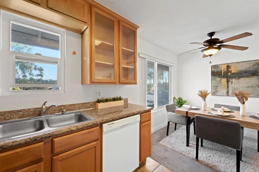 Photo #2: PTP2406427 Listing 