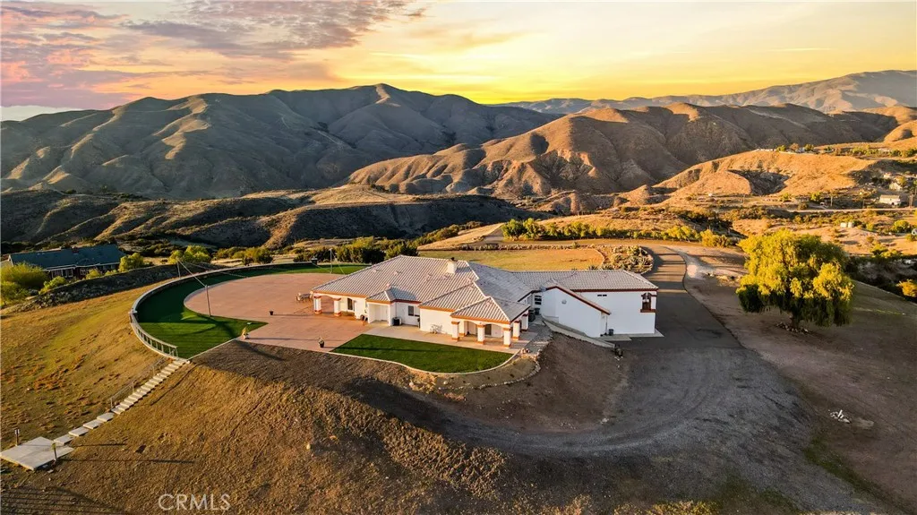 31800 Diamond View Lane, Agua Dulce, Ca 91390 - Photo 4 of 36, Agua Dulce, CA
