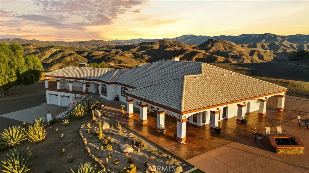 31800 Diamond View Lane, Agua Dulce, Ca 91390 - Photo 3 of 36, Agua Dulce, CA
