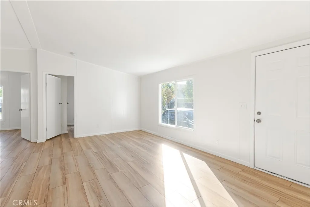 https://cdn.realtyfeed.com/cdn/127/306291420/47948d7b252160b746f47e6a390f0121.webp