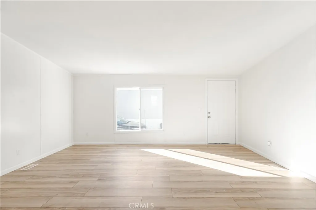 https://cdn.realtyfeed.com/cdn/127/306291420/bda79f1dcf27db3611b909ffb431e60e.webp