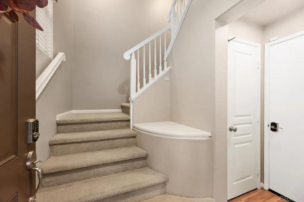 Photo #4: NDP2409334 Listing 