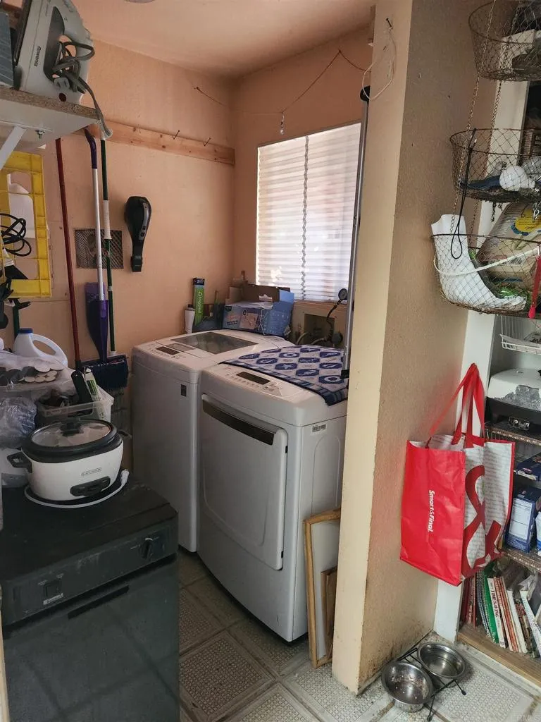 https://cdn.realtyfeed.com/cdn/127/306291645/ce091c6a109f503d8f6dcc99ec05bc95.webp