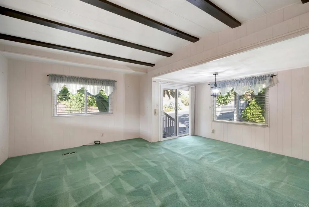 https://cdn.realtyfeed.com/cdn/127/306293687/80fea14058386aa82c766fc5ec10a75f.webp