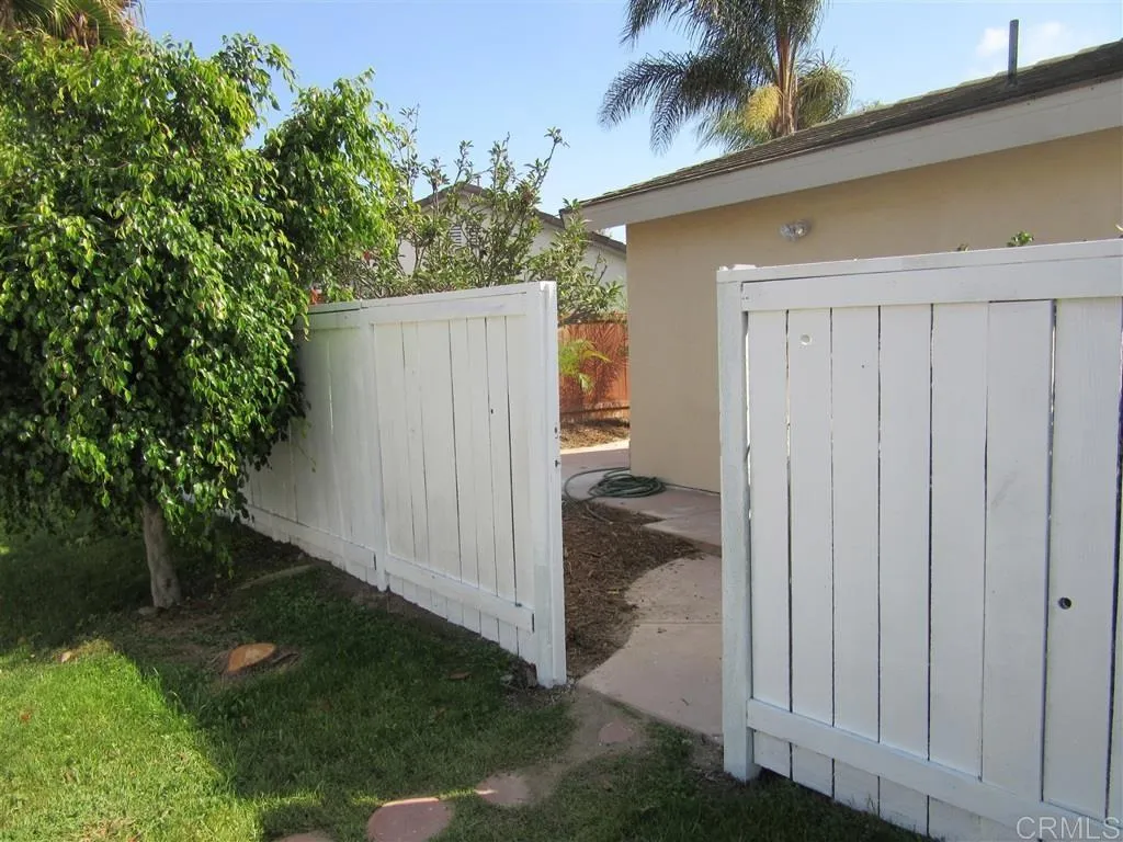 https://cdn.realtyfeed.com/cdn/127/306293764/bd4749d2ecaf85fd05aaa9035ea24fab.webp