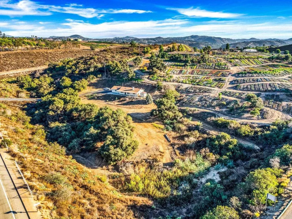 https://cdn.realtyfeed.com/cdn/127/306293829/191393c5975cf233aefce0832df76569.webp
