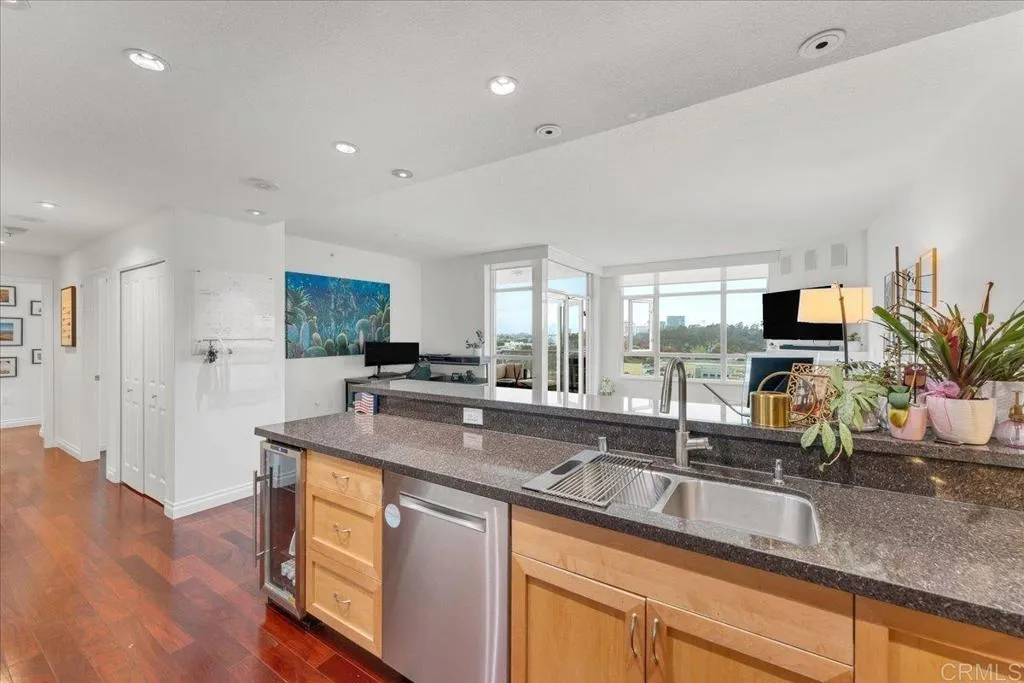 Photo #4: PTP2406541 Listing 