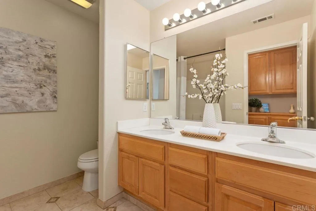 https://cdn.realtyfeed.com/cdn/127/306294628/9d3a6ae70273fd357631a24989c4a5cf.webp
