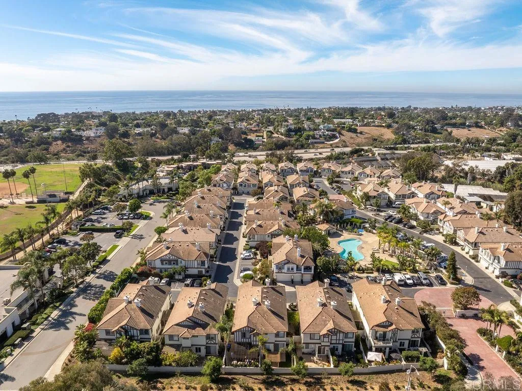 https://cdn.realtyfeed.com/cdn/127/306295157/334acb749d45200ccaaba03523740fbd.webp