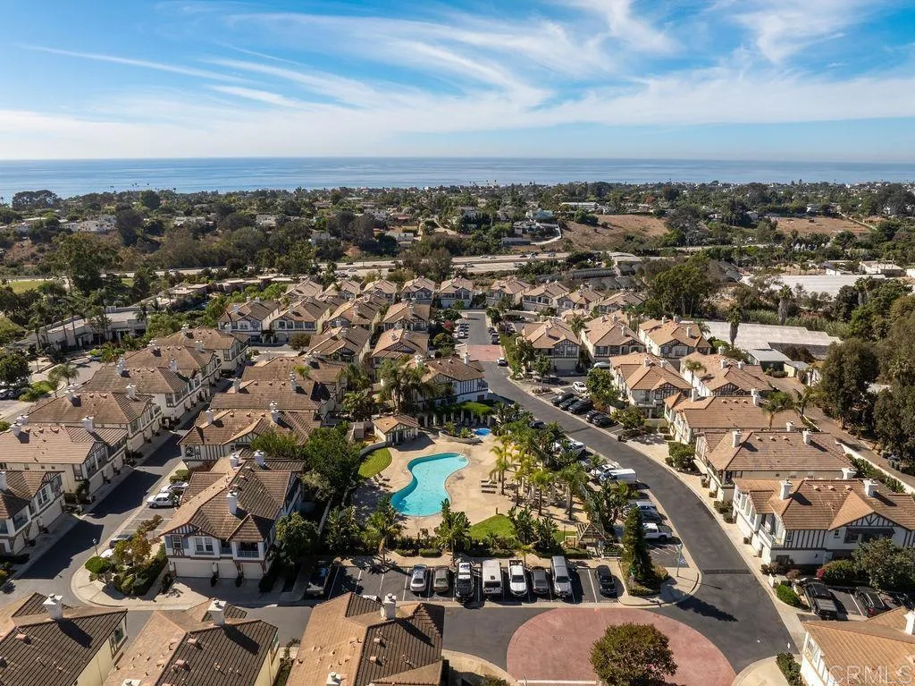 https://cdn.realtyfeed.com/cdn/127/306295157/a9e02e48fd42670e332dc4325e92b69b.webp