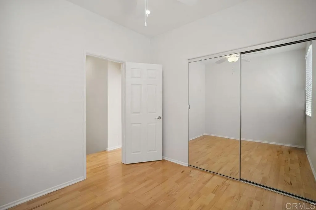 https://cdn.realtyfeed.com/cdn/127/306295157/db8c8b997bede749eb5e11ab00af35eb.webp
