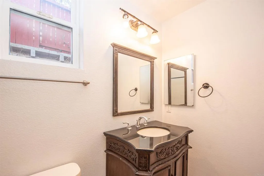 https://cdn.realtyfeed.com/cdn/127/306295632/3c6916654d9588cc511c71faca1c786f.webp