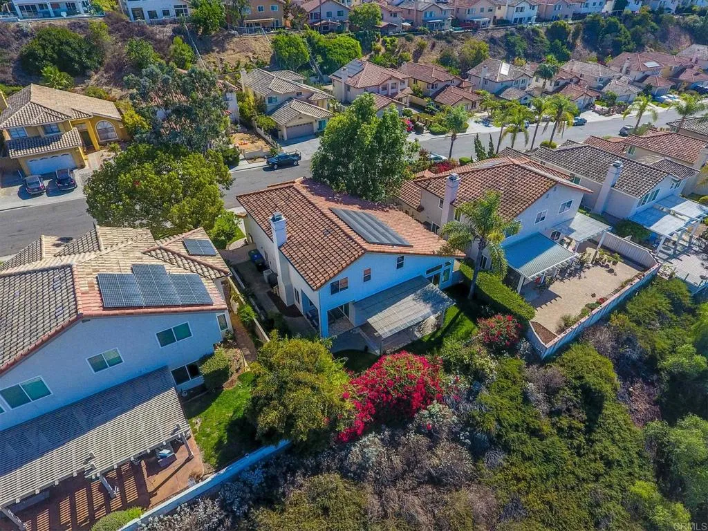 https://cdn.realtyfeed.com/cdn/127/306295654/cedde527547ba1e82e6e748b32dd4bbc.webp