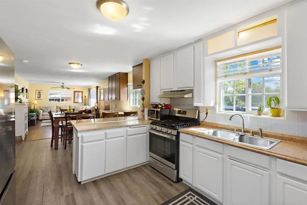 https://cdn.realtyfeed.com/cdn/127/306295656/3771d1667819bf16adb6ffad532df851.webp