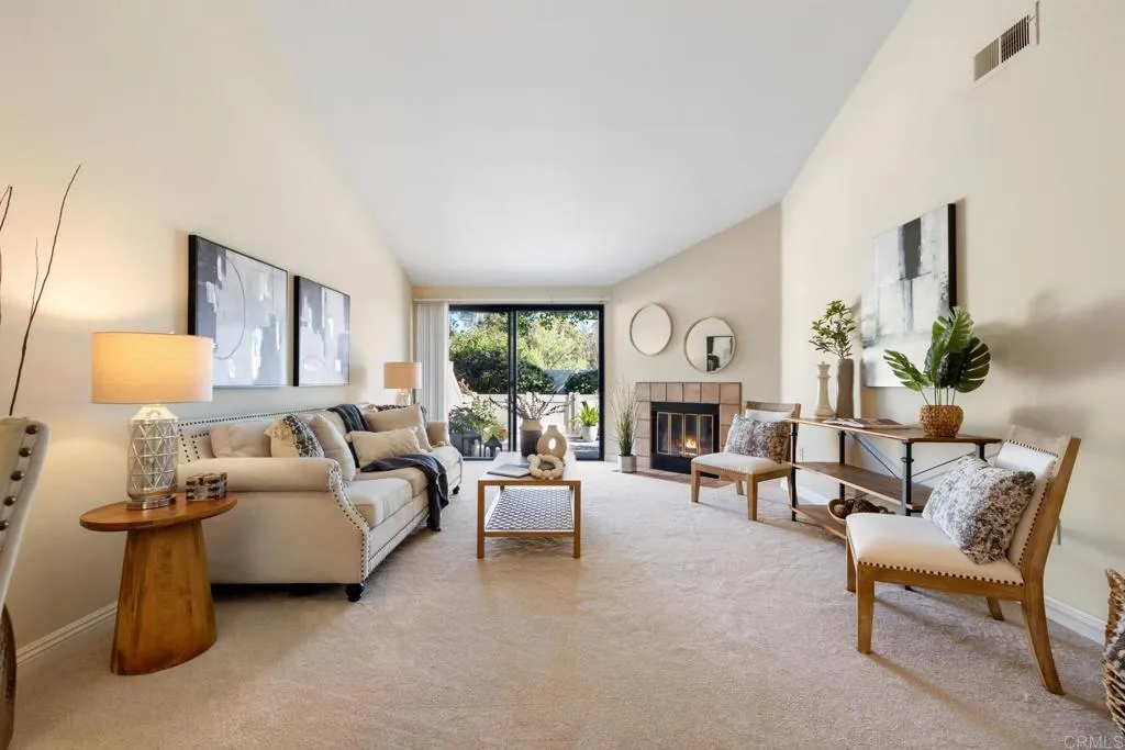 Photo #6: NDP2409505 Listing 