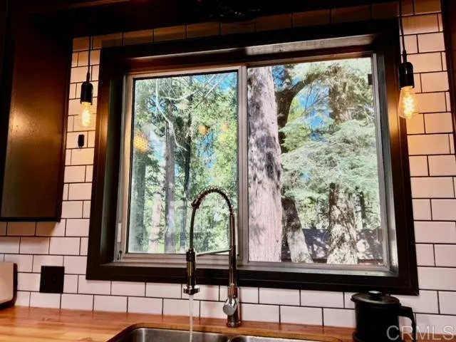 https://cdn.realtyfeed.com/cdn/127/306296996/55fd395d182f5fb7f8fb3794c2fab758.webp