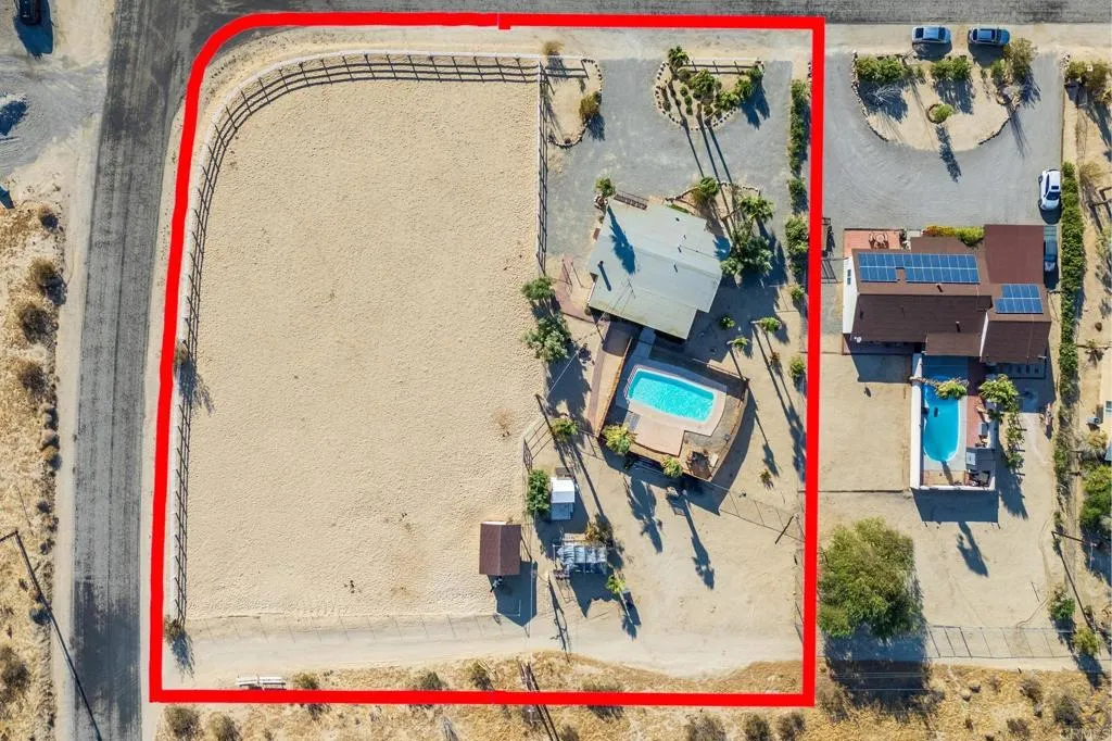 https://cdn.realtyfeed.com/cdn/127/306297895/43ca481341431164b6877f3c5254dd7a.webp