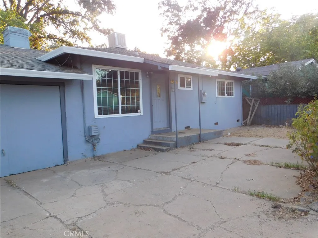 14420 Walnut Avenue