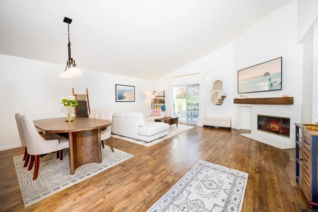 Photo #2: NDP2409635 Listing 