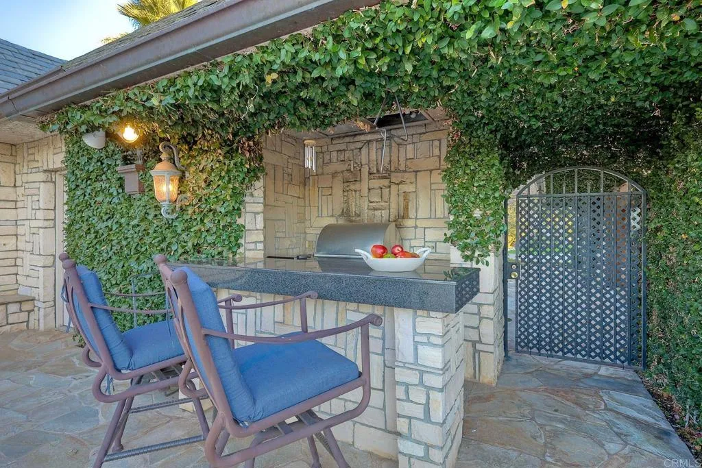 https://cdn.realtyfeed.com/cdn/127/306299696/3d2d210a9fcd5738badb5d20942b0ac2.webp