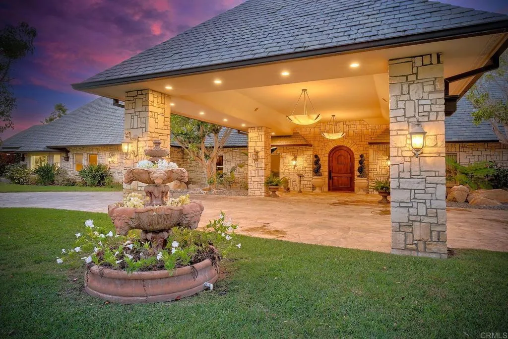 https://cdn.realtyfeed.com/cdn/127/306299696/fdf1fc61baaa5986d60e3c7c42865e1d.webp