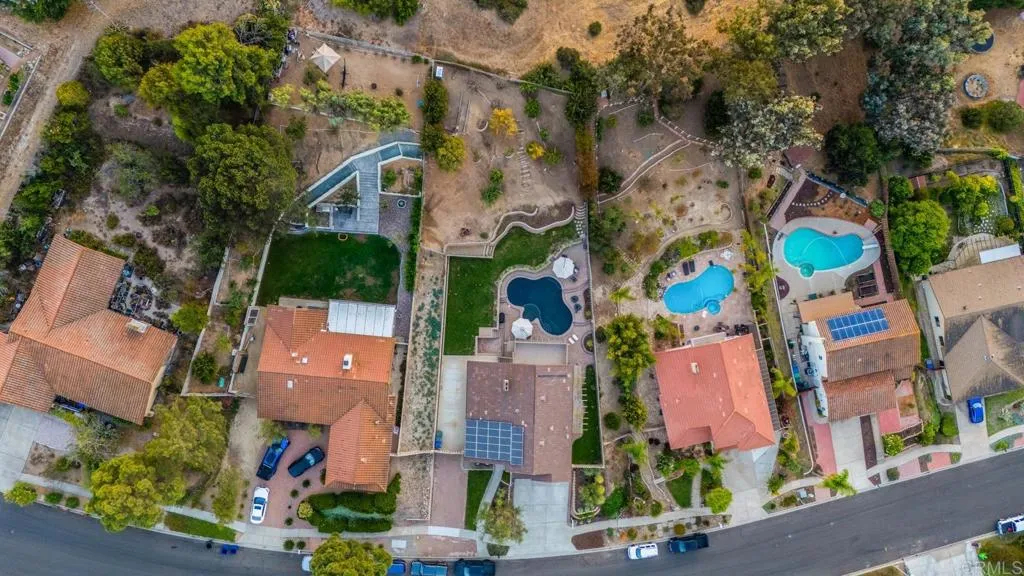 https://cdn.realtyfeed.com/cdn/127/306299820/b7d5eb2e50aa5f497b26be3e1627d126.webp