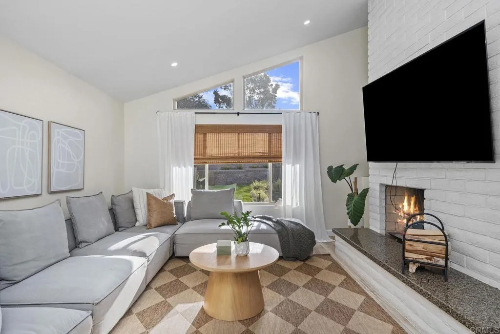 https://cdn.realtyfeed.com/cdn/127/306299820/d8436eb9bab1a31d1dc4f22a29072035.webp