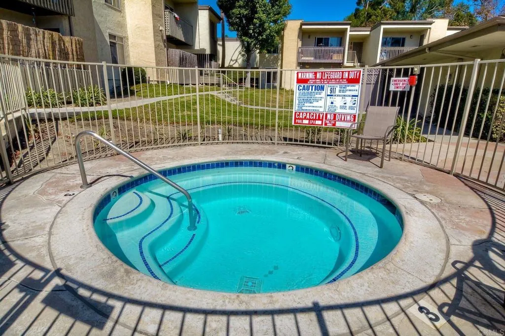 https://cdn.realtyfeed.com/cdn/127/306300027/a8e8d58565945ac43bd2217921c4813b.webp