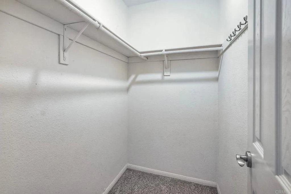 https://cdn.realtyfeed.com/cdn/127/306300027/beb9e9d344facacc300b7789c0781741.webp