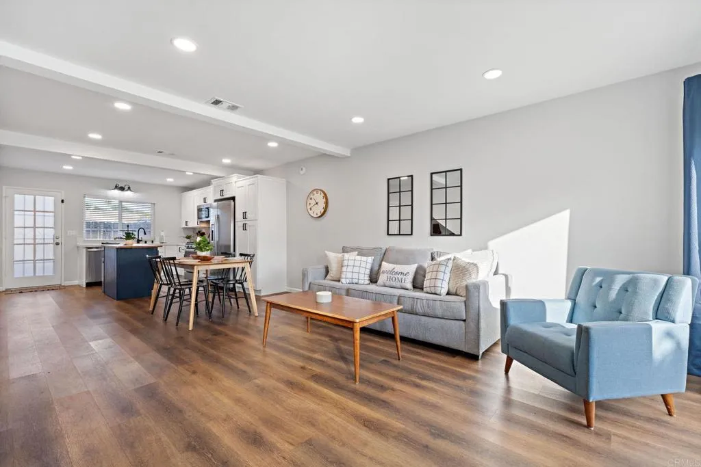 Photo #6: NDP2409668 Listing 